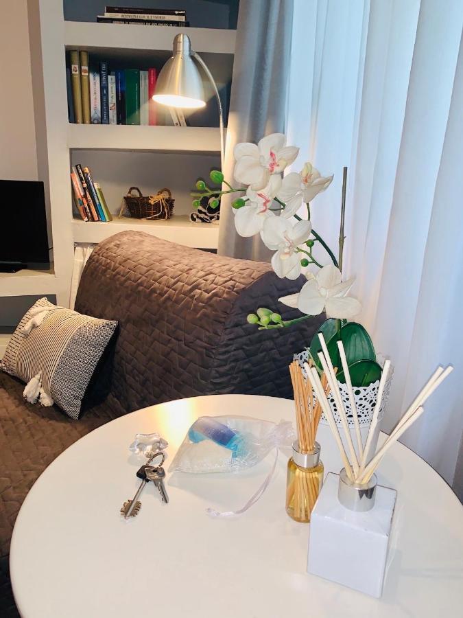 Residenza Arena Apartment เวโรนา ภายนอก รูปภาพ