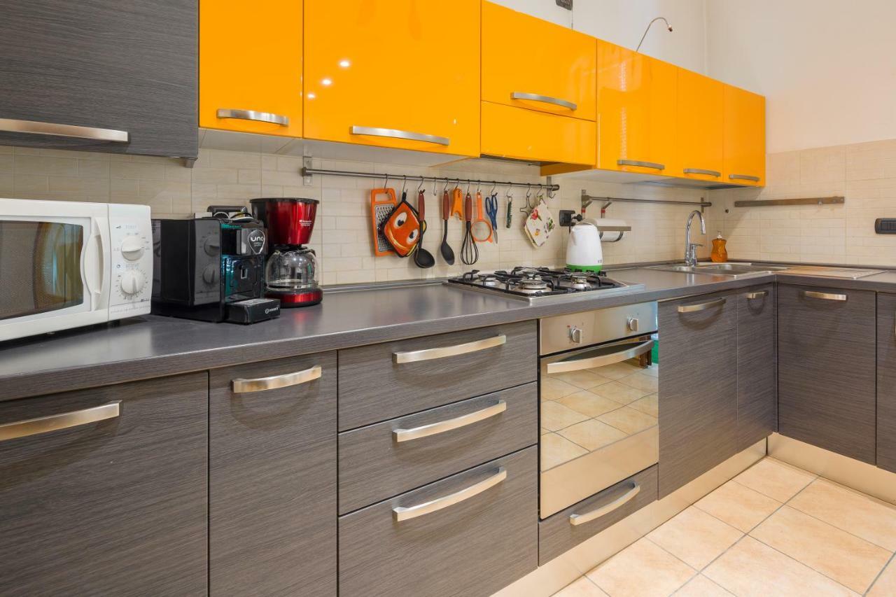 Residenza Arena Apartment เวโรนา ภายนอก รูปภาพ