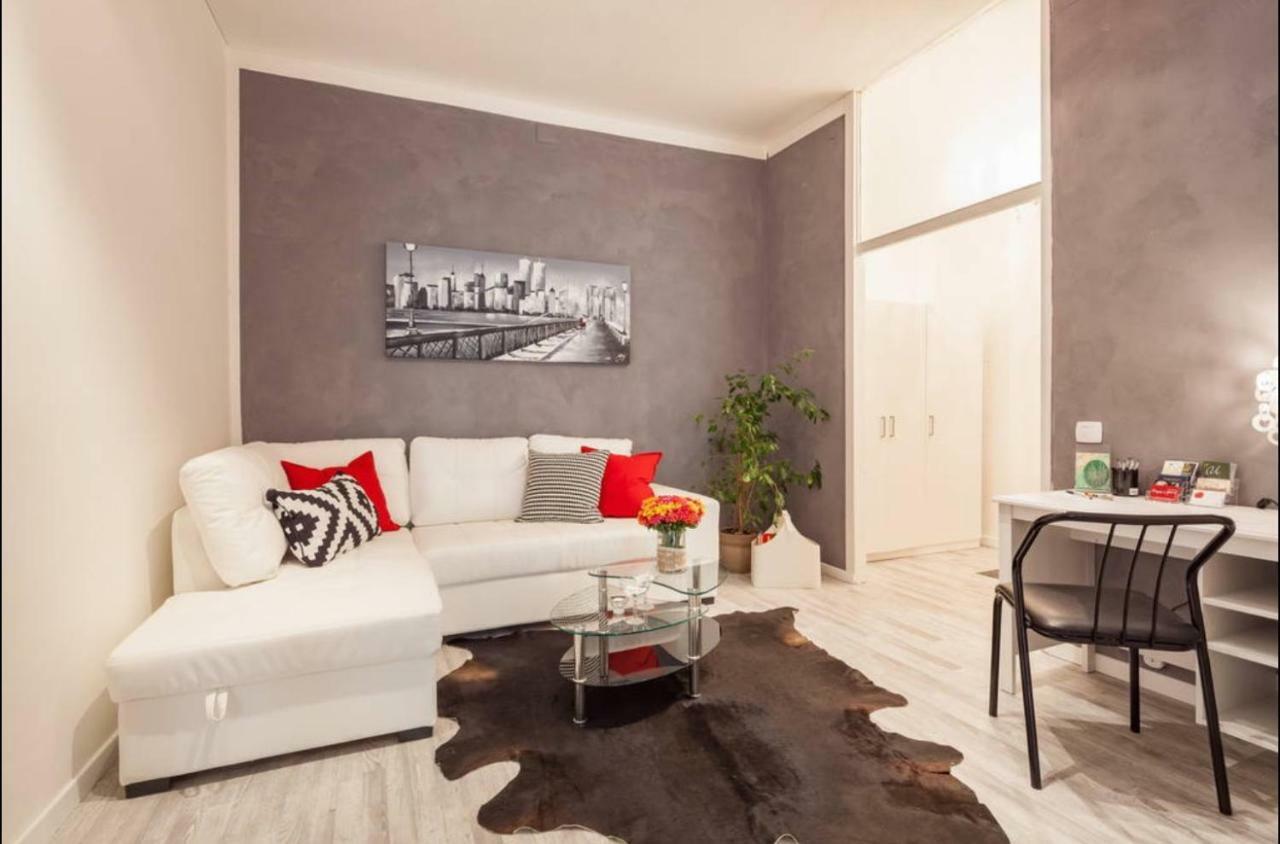 Residenza Arena Apartment เวโรนา ภายนอก รูปภาพ